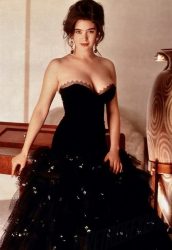 Jennifer Connelly in 1992