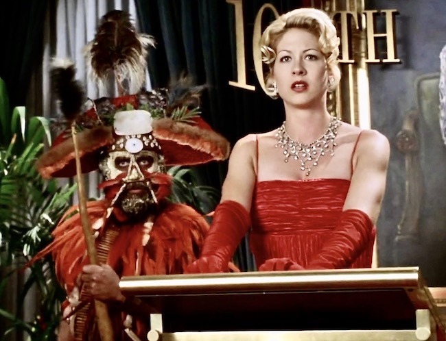 Richard Dreyfuss and-Jenna Elfman in Krippendorfs Tribe 1998.