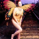 Drew Barrymore : photo by Mark Seliger, 1997.